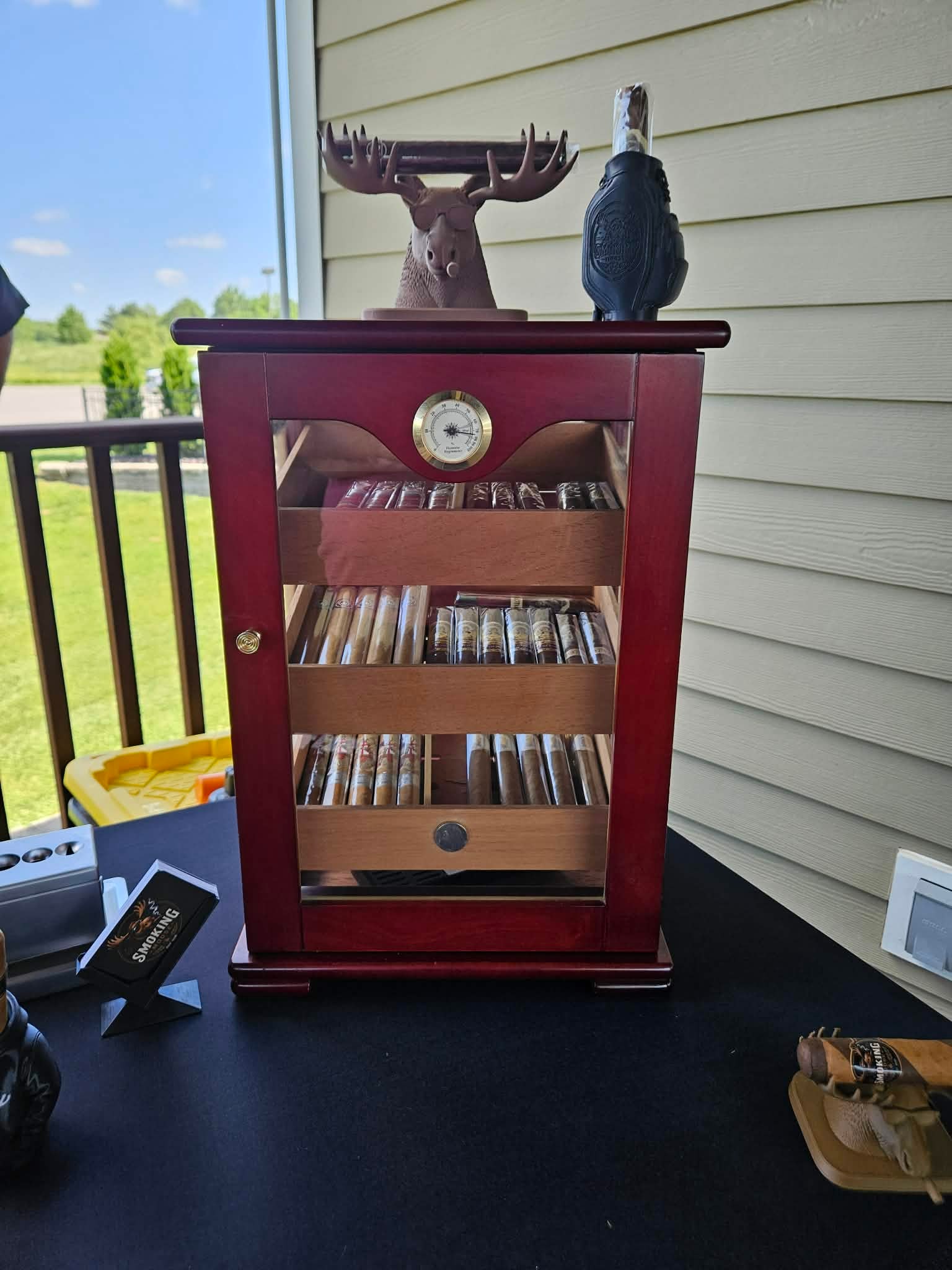 Wedding cigar bar display